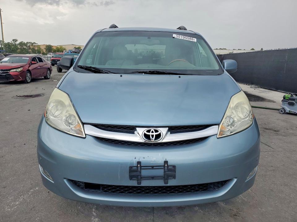 Продажа на аукционе авто 2006 Toyota Sienna, vin: 5TDZA22C36S442364, номер лота: 55195586