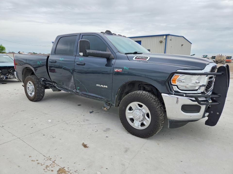 Продажа на аукционе авто 2020 Ram 2500, vin: 3C6UR5CJ6LG251072, номер лота: 51872836