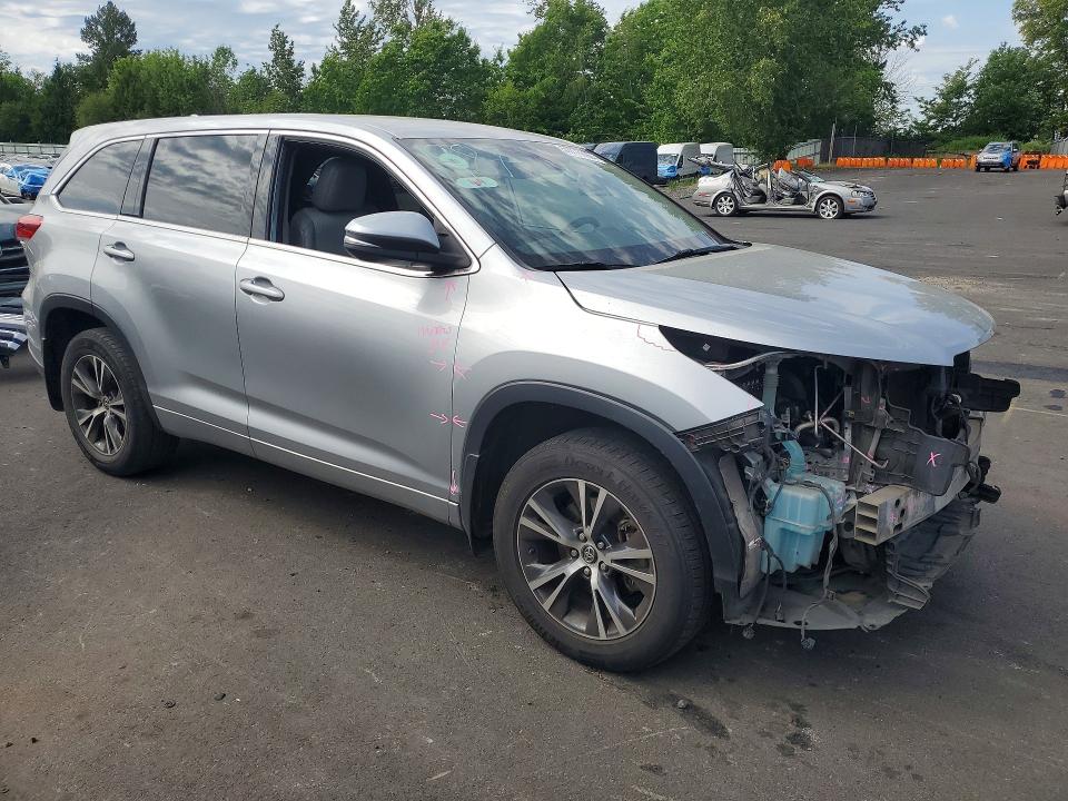 2018 Toyota Highlander მანქანა იყიდება აუქციონზე, vin: 5TDBZRFH3JS865513, აუქციონის ნომერი: 51778696