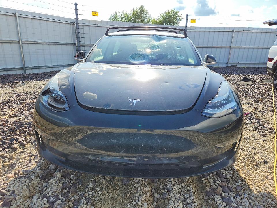 Продажа на аукционе авто 2018 Tesla Model 3, vin: 5YJ3E1EBXJF182209, номер лота: 52997626