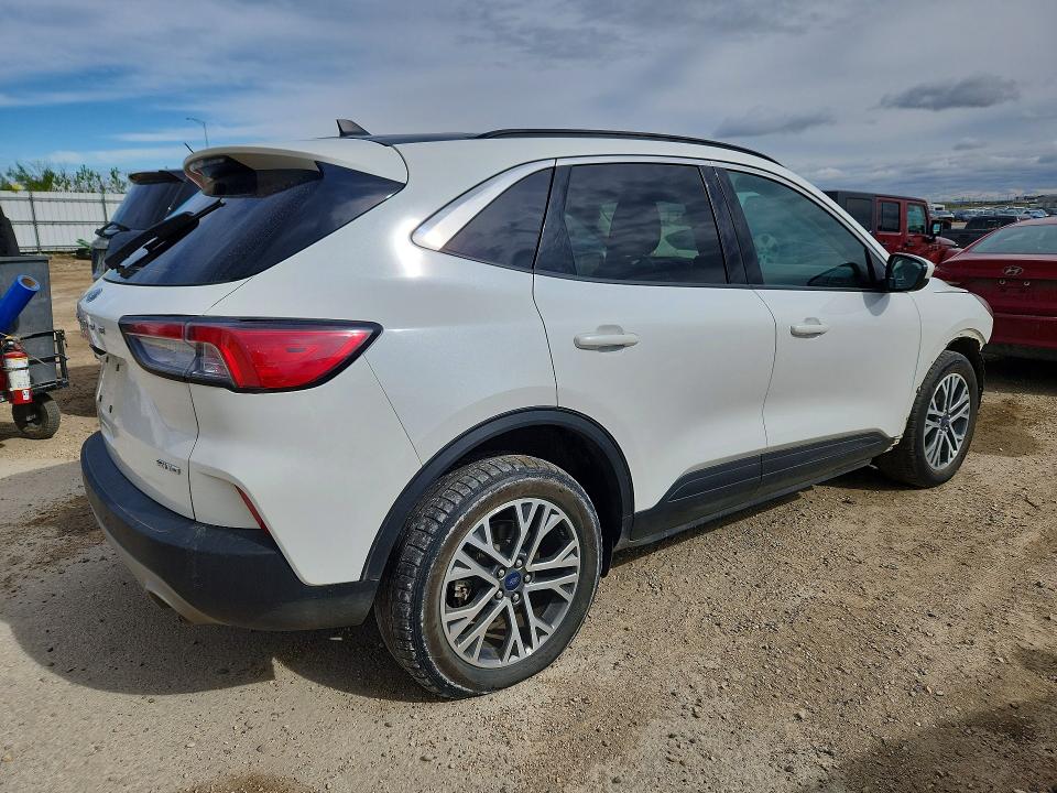 2022 Ford Escape მანქანა იყიდება აუქციონზე, vin: 1FMCU9H65NUA41945, აუქციონის ნომერი: 53637656