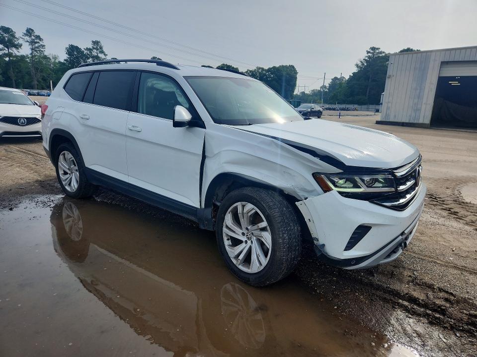53056726 :رقم المزاد ، 1V2WR2CA9MC520166 vin ، 2021 Volkswagen Atlas مزاد بيع