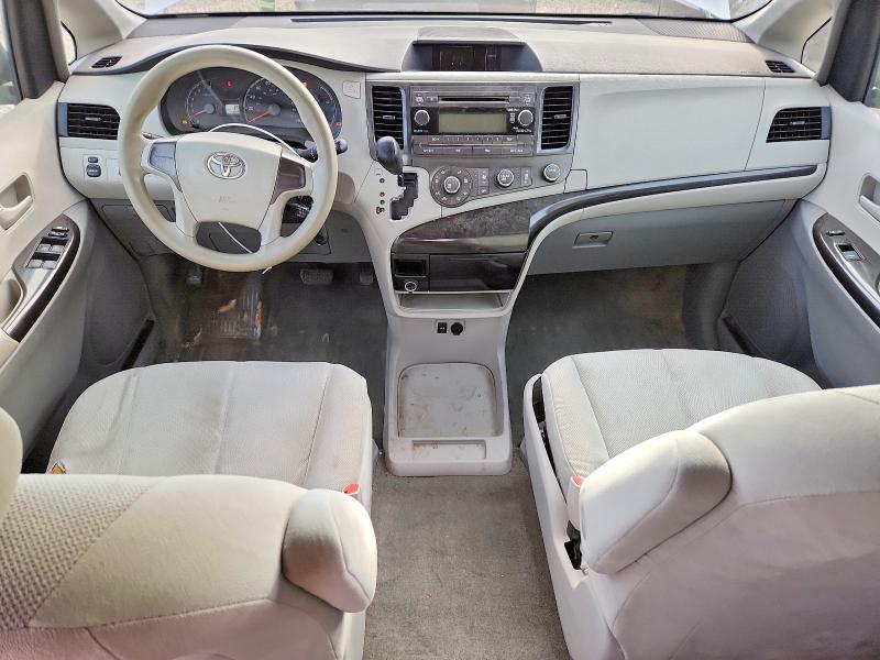 54777286 :رقم المزاد ، 5TDZK3DCXDS298485 vin ، 2013 Toyota Sienna مزاد بيع