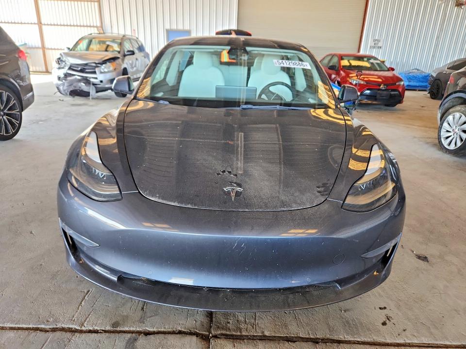 Продаж на аукціоні авто 2022 Tesla Model 3, vin: 5YJ3E1EC2NF293397, номер лоту: 54129886