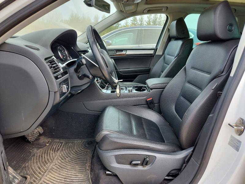 2014 Volkswagen Touareg მანქანა იყიდება აუქციონზე, vin: WVGDF9BP2ED003864, აუქციონის ნომერი: 52654066