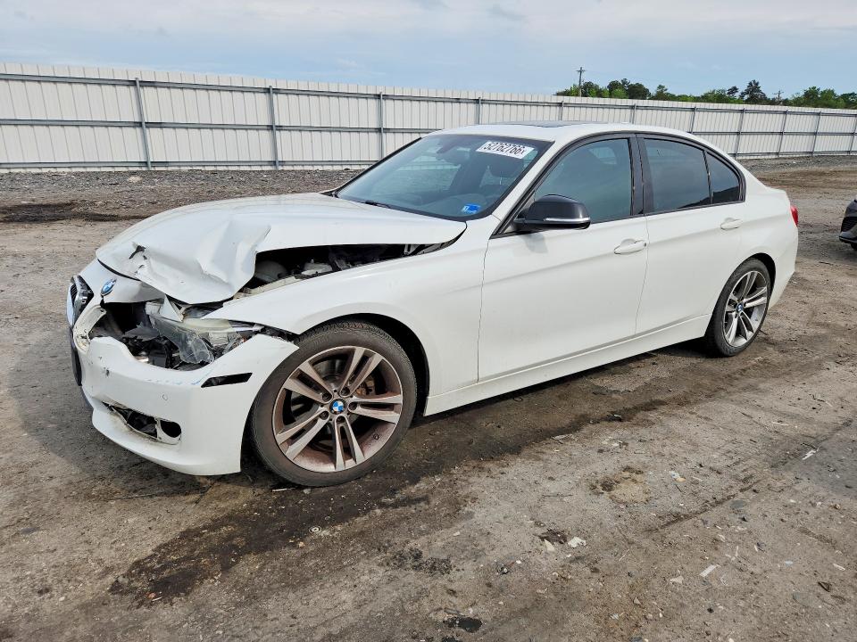 2015 Bmw 328 მანქანა იყიდება აუქციონზე, vin: WBA3A5G5XFNS86957, აუქციონის ნომერი: 52762766