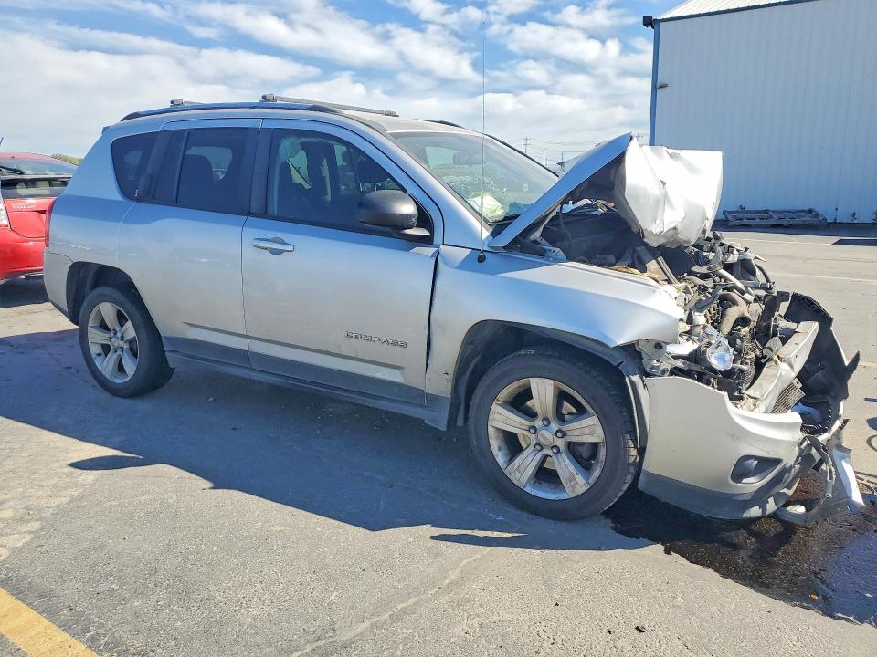 2012 Jeep Compass მანქანა იყიდება აუქციონზე, vin: 1C4NJCBA7CD652542, აუქციონის ნომერი: 52748036