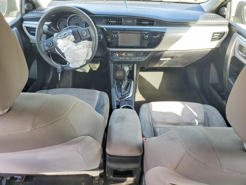 54696286 :رقم المزاد ، 5YFBURHE0FP270748 vin ، 2015 Toyota Corolla مزاد بيع