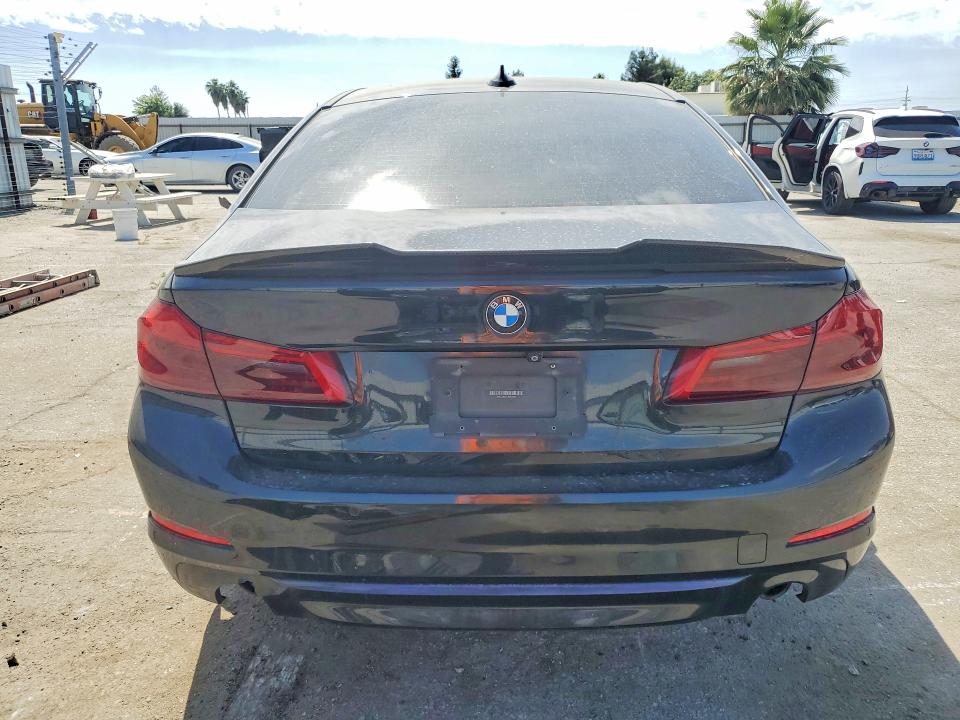 2018 Bmw 530e მანქანა იყიდება აუქციონზე, vin: WBAJA9C54JB253497, აუქციონის ნომერი: 52843346