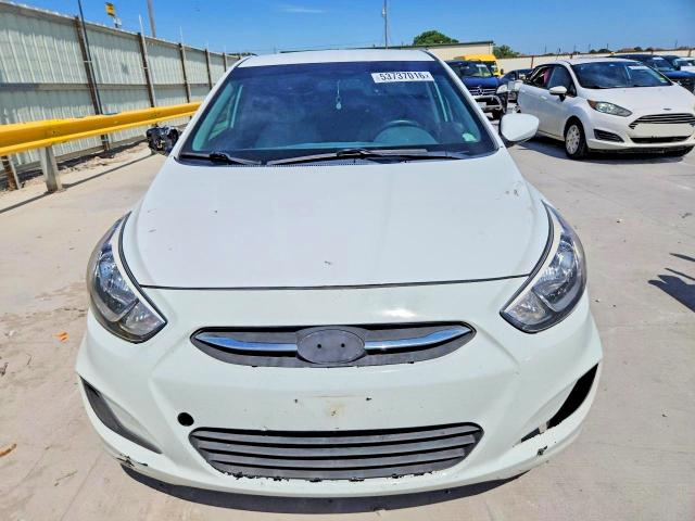 2017 Hyundai Accent მანქანა იყიდება აუქციონზე, vin: KMHCT4AE6HU321241, აუქციონის ნომერი: 53737016