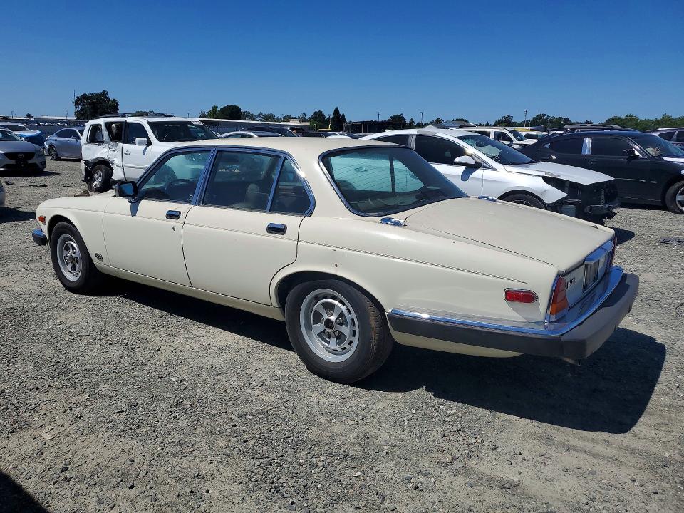 53298786 :رقم المزاد ، SAJAV1345HC464973 vin ، 1987 Jaguar Xj6 مزاد بيع
