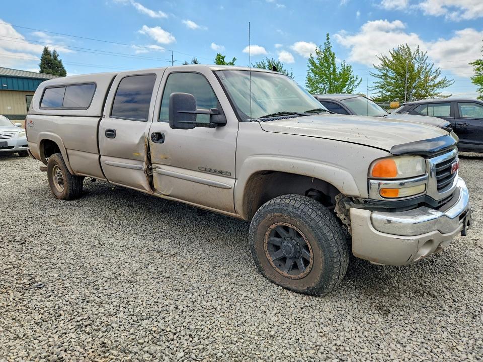 52319556 :رقم المزاد ، 1GTHK23U56F267681 vin ، 2006 Gmc Sierra مزاد بيع