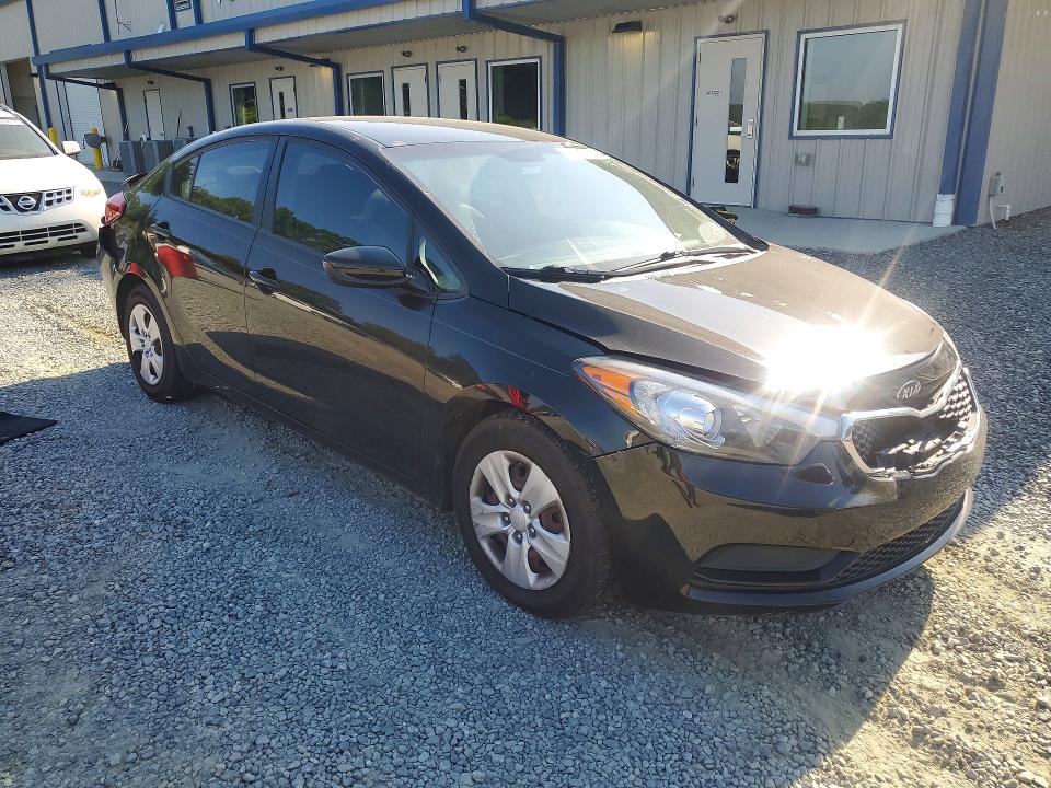 2016 Kia Forte მანქანა იყიდება აუქციონზე, vin: KNAFK4A65G5536483, აუქციონის ნომერი: 54140736