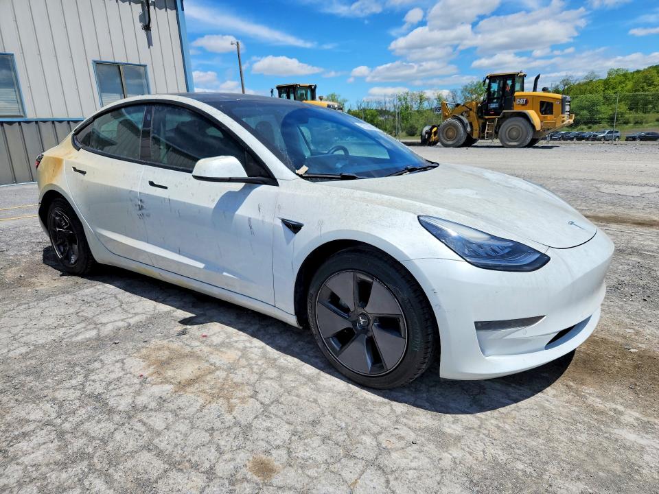 52556816 :رقم المزاد ، 5YJ3E1EA3MF857894 vin ، 2021 Tesla Model 3 مزاد بيع