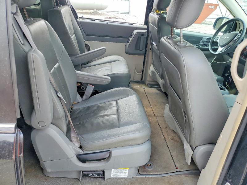 2008 Chrysler Town & Country მანქანა იყიდება აუქციონზე, vin: 2A8HR54P08R656206, აუქციონის ნომერი: 53906096