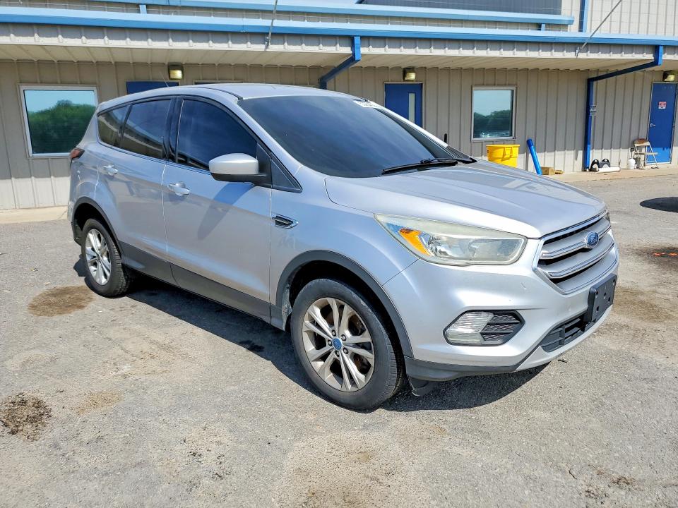Продаж на аукціоні авто 2017 Ford Escape, vin: 1FMCU9G92HUB04371, номер лоту: 53254356