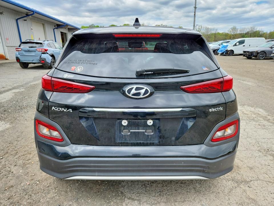 52176936 :رقم المزاد ، KM8K53AG3MU126905 vin ، 2021 Hyundai Kona مزاد بيع