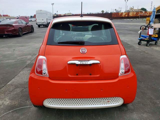 53094986 :رقم المزاد ، 3C3CFFGEXHT600639 vin ، 2017 Fiat 500 مزاد بيع