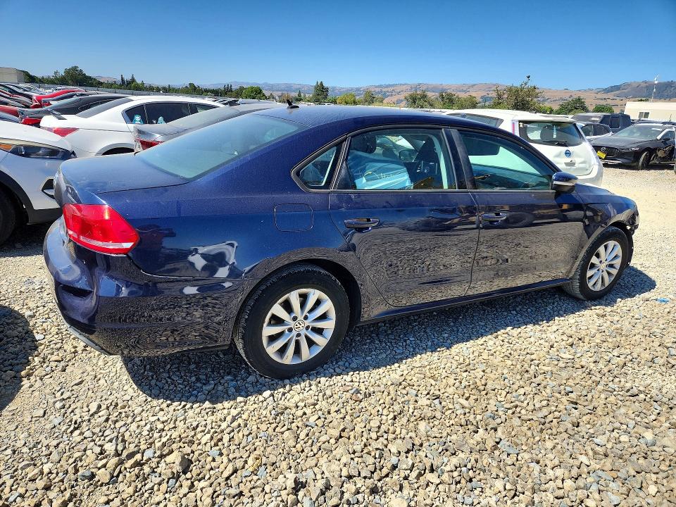 54466656 :رقم المزاد ، 1VWAP7A31DC102149 vin ، 2013 Volkswagen Passat مزاد بيع