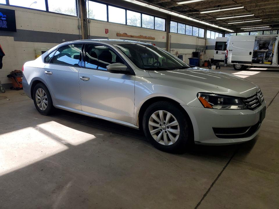 52165246 :رقم المزاد ، 1VWAP7A32CC028707 vin ، 2012 Volkswagen Passat مزاد بيع