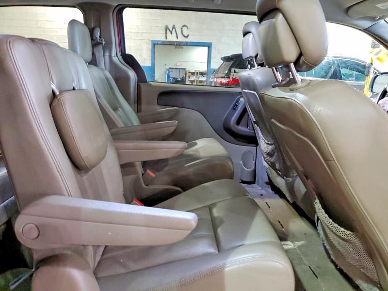 53742446 :رقم المزاد ، 2C4RC1BG5GR245908 vin ، 2016 Chrysler Town & Country مزاد بيع