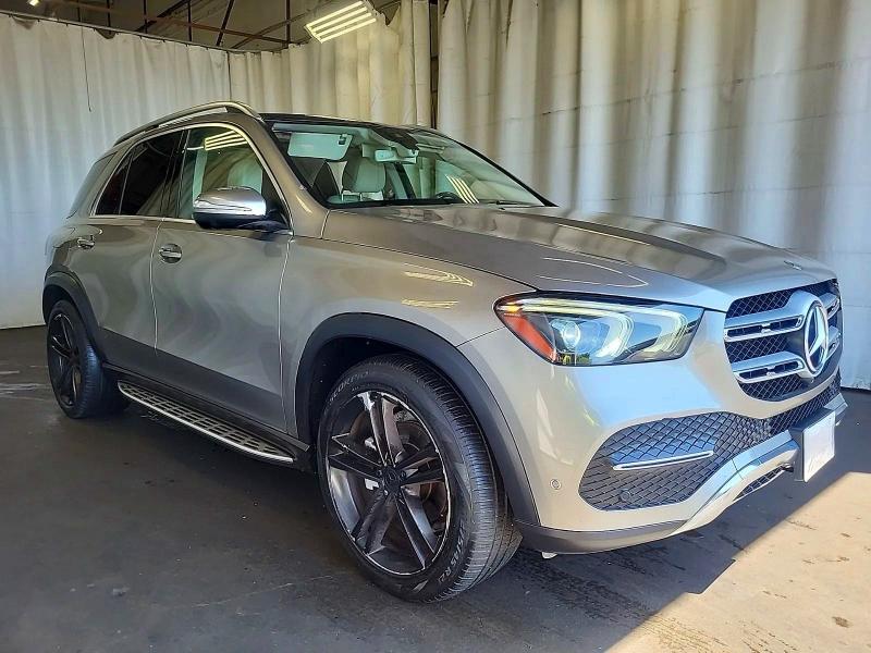 Продажа на аукционе авто 2020 Mercedes-benz Gle, vin: 4JGFB4KE9LA049017, номер лота: 55386516