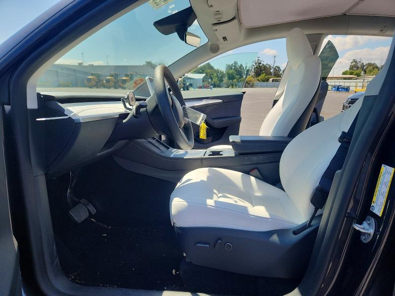 2024 Tesla Model Y მანქანა იყიდება აუქციონზე, vin: 7SAYGDEE0RF005209, აუქციონის ნომერი: 52556146