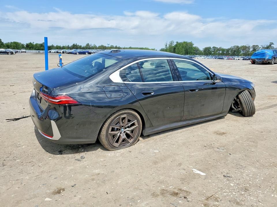 2026 Bmw 530 მანქანა იყიდება აუქციონზე, vin: WBA53FJ04TCX42366, აუქციონის ნომერი: 53556576