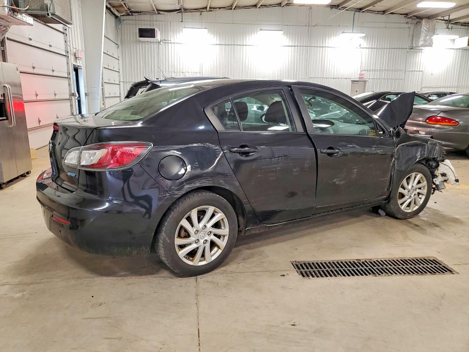 53995566 :رقم المزاد ، JM1BL1V76C1552824 vin ، 2012 Mazda 3 مزاد بيع