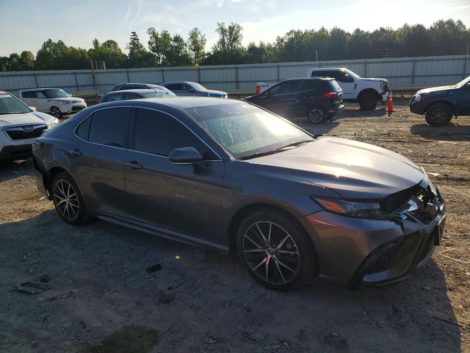Продажа на аукционе авто 2023 Toyota Camry, vin: 4T1G11AK1PU830745, номер лота: 54334976