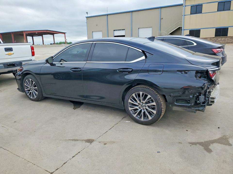 51842356 :رقم المزاد ، 58ADZ1B13LU062982 vin ، 2020 Lexus Es مزاد بيع