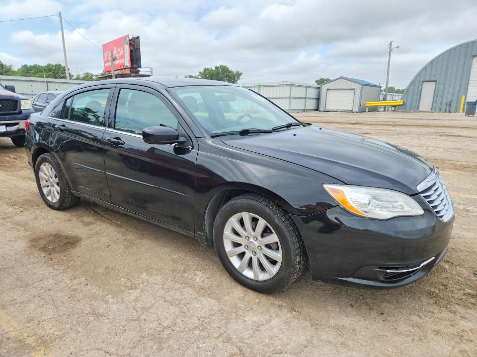 Продажа на аукционе авто 2014 Chrysler 200, vin: 1C3CCBBG6EN237455, номер лота: 54632686