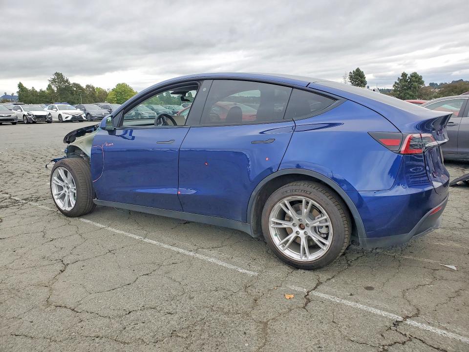 Продажа на аукционе авто 2023 Tesla Model Y, vin: 7SAYGDEE4PF788211, номер лота: 52292476