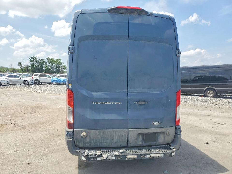 2020 Ford Transit მანქანა იყიდება აუქციონზე, vin: 1FTBR3X81LKA53374, აუქციონის ნომერი: 52890786