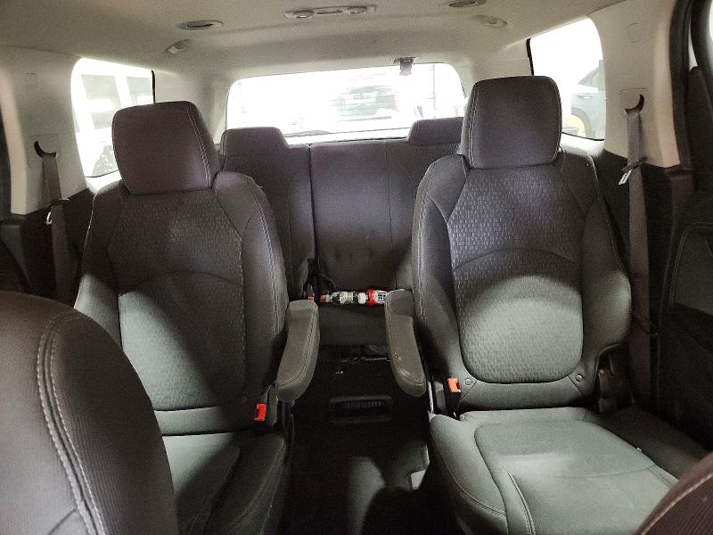 52940916 :رقم المزاد ، 1GKKVPKD5FJ247928 vin ، 2015 Gmc Acadia مزاد بيع