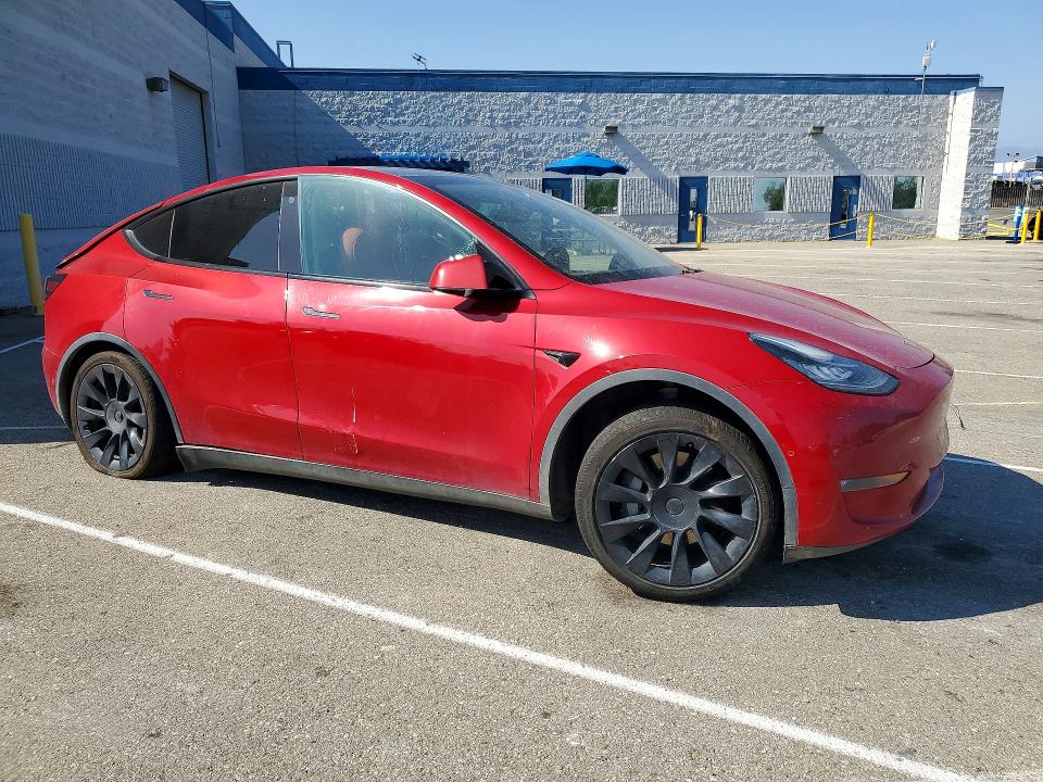 Продажа на аукционе авто 2021 Tesla Model Y, vin: 5YJYGDEE2MF285494, номер лота: 53106236