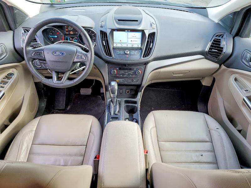 53040616 :رقم المزاد ، 1FMCU9HDXJUB01811 vin ، 2018 Ford Escape مزاد بيع