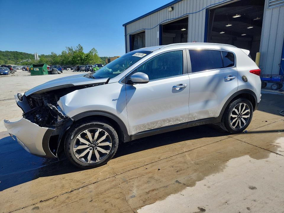 Продажа на аукционе авто 2017 Kia Sportage, vin: KNDPNCAC4H7053698, номер лота: 53334176