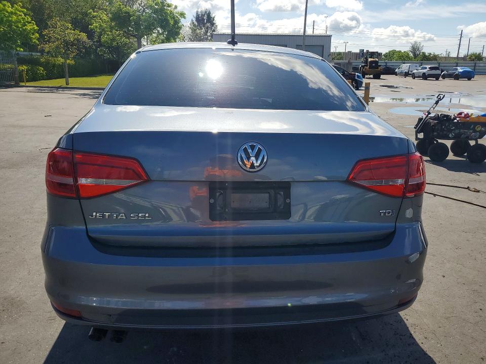 2015 Volkswagen Jetta მანქანა იყიდება აუქციონზე, vin: 3VWLA7AJ4FM406473, აუქციონის ნომერი: 53394896