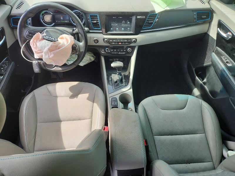 55077296 :رقم المزاد ، KNDCD3LD5J5206582 vin ، 2018 Kia Niro مزاد بيع