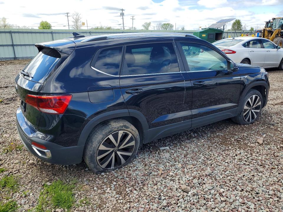 2022 Volkswagen Taos მანქანა იყიდება აუქციონზე, vin: 3VVWX7B28NM046193, აუქციონის ნომერი: 53881836