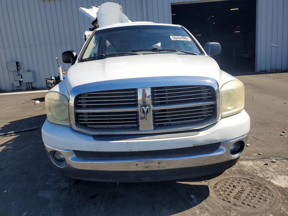 50454506 :رقم المزاد ، 1D7HA18N68S589695 vin ، 2008 Dodge Ram 1500 مزاد بيع