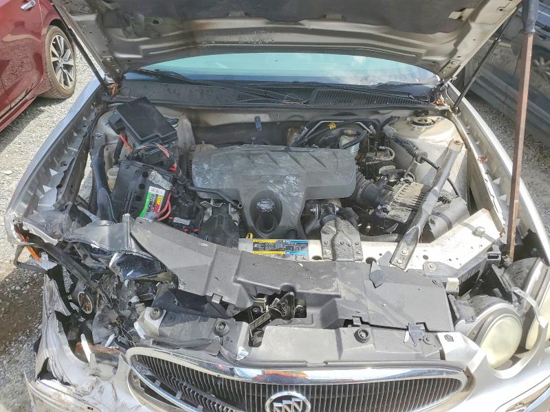 52570746 :رقم المزاد ، 2G4WD582761311628 vin ، 2006 Buick Lacrosse مزاد بيع