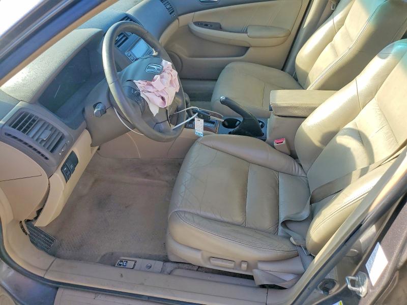 52217566 :رقم المزاد ، 1HGCM66547A039879 vin ، 2007 Honda Accord مزاد بيع