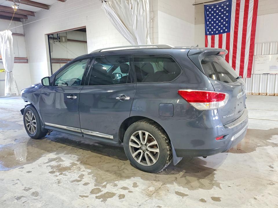 52353476 :رقم المزاد ، 5N1AR2MM4DC640179 vin ، 2013 Nissan Pathfinder مزاد بيع