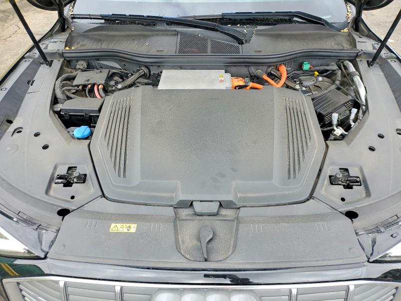 Продажа на аукционе авто 2019 Audi E-tron, vin: WA1VAAGE0KB020535, номер лота: 54262976