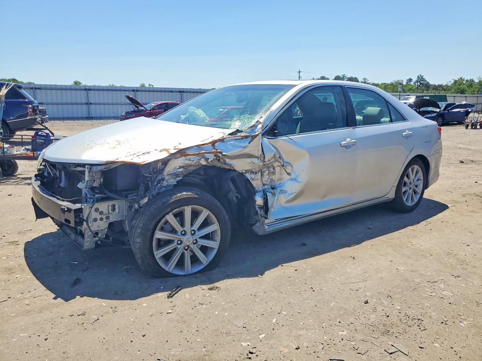 2014 Toyota Camry მანქანა იყიდება აუქციონზე, vin: 4T4BF1FK7ER371003, აუქციონის ნომერი: 55206836