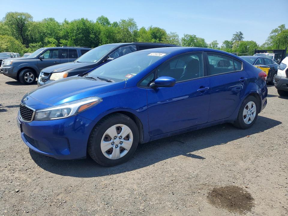 53755206 :رقم المزاد ، 3KPFL4A76JE190013 vin ، 2018 Kia Forte مزاد بيع