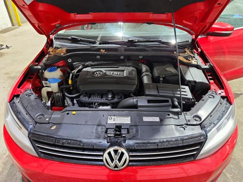 53442696 :رقم المزاد ، 3VWD17AJ7EM418846 vin ، 2014 Volkswagen Jetta مزاد بيع