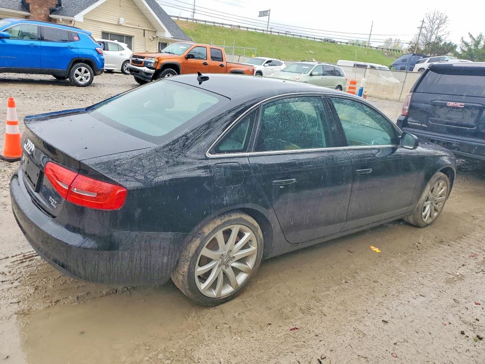 Продаж на аукціоні авто 2013 Audi A4, vin: WAUFFAFL6DN017228, номер лоту: 52155936